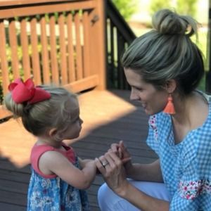 Meet your Posher, Dana